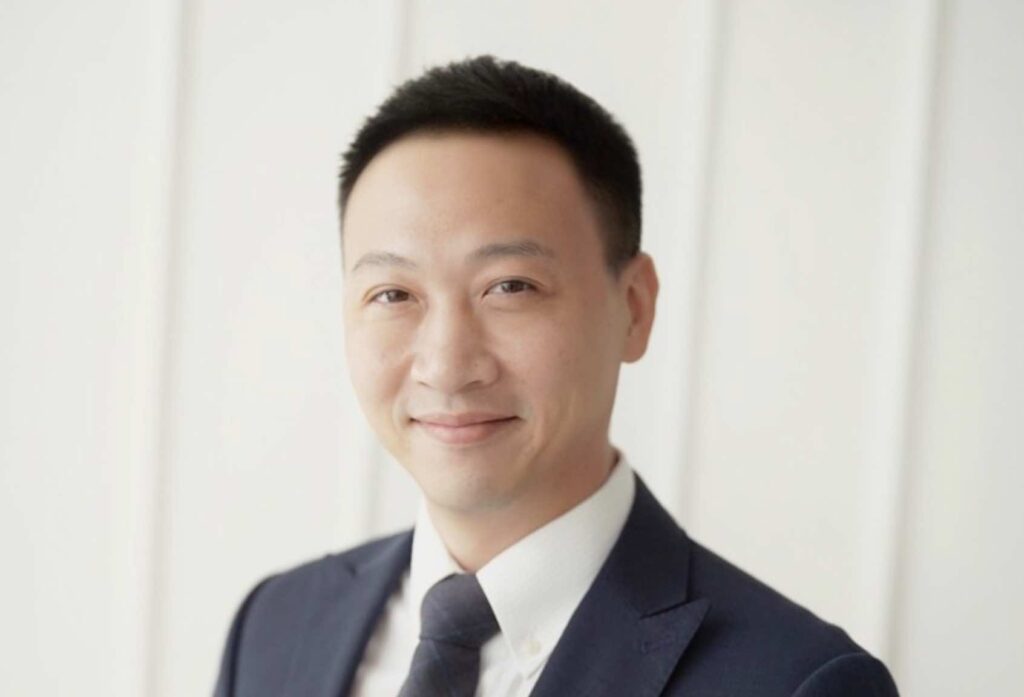 Damon Sze topwealthtrading managing director
