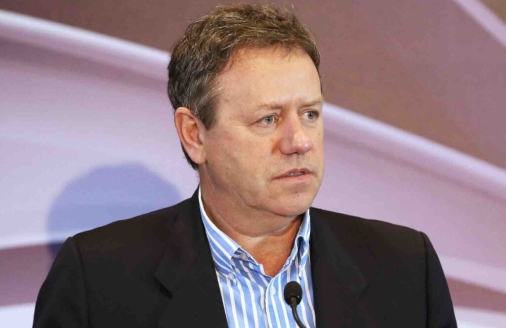 simon halliday mas markets