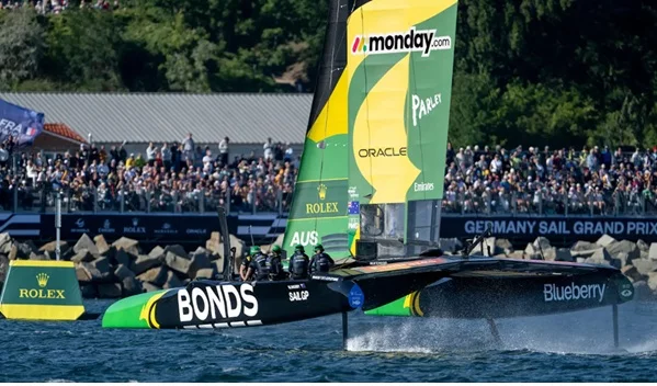 Blueberry partners with Australian SailGP team.